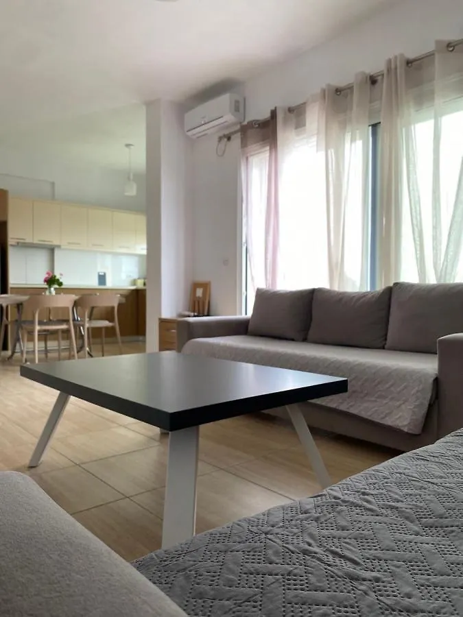 Suzi Apartment Dhërmi
