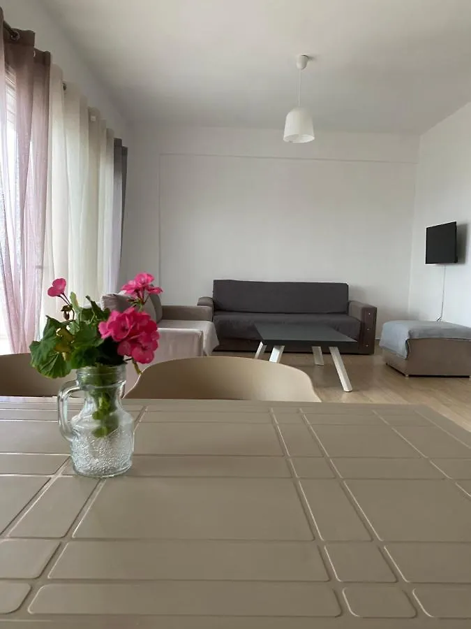 Suzi Apartment Dhërmi 0*,  Albanien